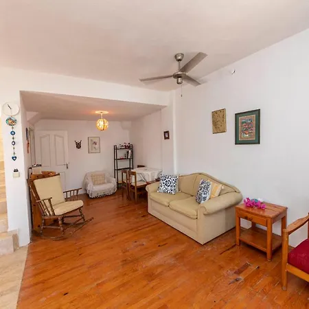 Lovely House With Superb View Of Bodrum In Gumusluk * Gümüşlük