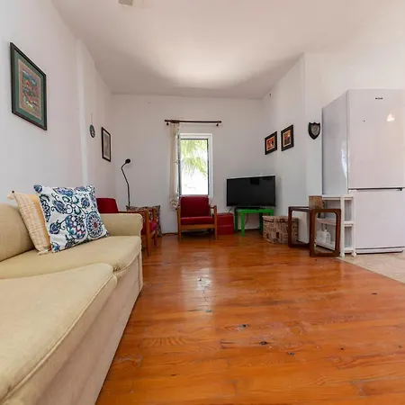 Lovely House With Superb View Of Bodrum In Gumusluk Villa